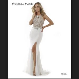 Morell Maxi 15564 white fitted gown
